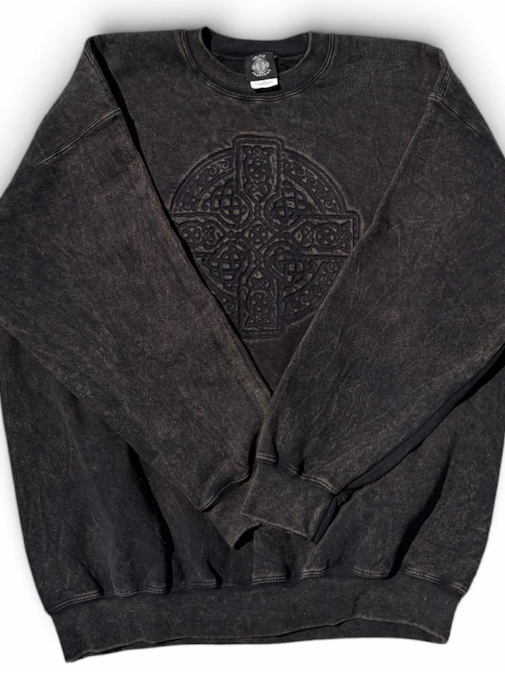 Vintage Celtic Cross Crewneck Sweatshirt XL Mineral Wash Oversized EUC - Picture 2 of 4